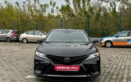 Toyota Camry, 2020 год, 3 350 000 рублей, 5 фотография