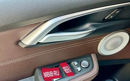 BMW 1 серия, 2023 год, 1 900 000 рублей, 10 фотография