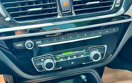 BMW 1 серия, 2023 год, 1 900 000 рублей, 21 фотография