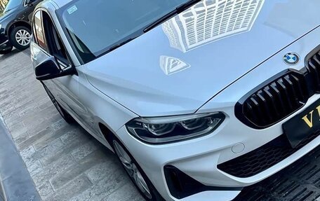 BMW 1 серия, 2023 год, 1 900 000 рублей, 36 фотография