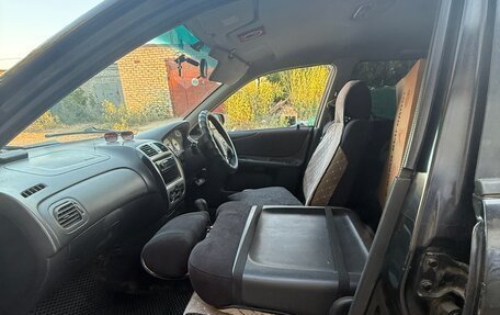 Mazda Familia, 2000 год, 220 000 рублей, 5 фотография