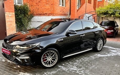 KIA Optima IV, 2018 год, 2 550 000 рублей, 5 фотография