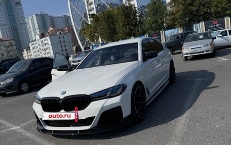 BMW 5 серия, 2017 год, 3 400 000 рублей, 2 фотография