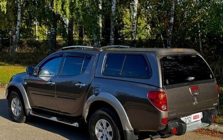 Mitsubishi L200 IV рестайлинг, 2011 год, 1 700 000 рублей, 6 фотография