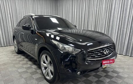 Infiniti FX II, 2010 год, 1 707 000 рублей, 3 фотография