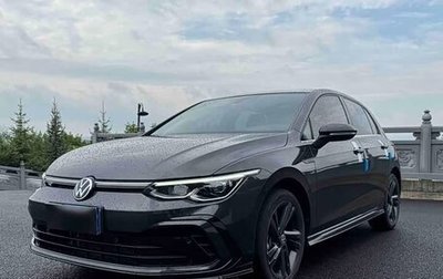Volkswagen Golf VIII, 2022 год, 2 250 000 рублей, 1 фотография