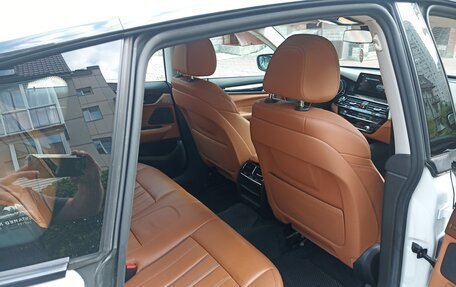 BMW 6 серия, 2018 год, 3 450 000 рублей, 14 фотография