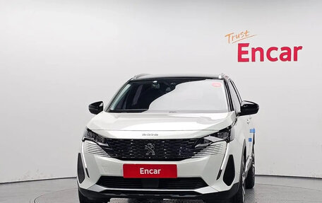 Peugeot 3008 II, 2022 год, 1 747 000 рублей, 3 фотография