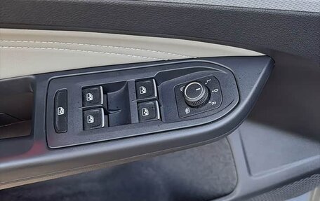 Volkswagen Golf VIII, 2022 год, 1 950 000 рублей, 8 фотография