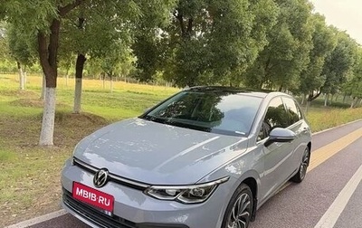 Volkswagen Golf VIII, 2022 год, 1 950 000 рублей, 1 фотография