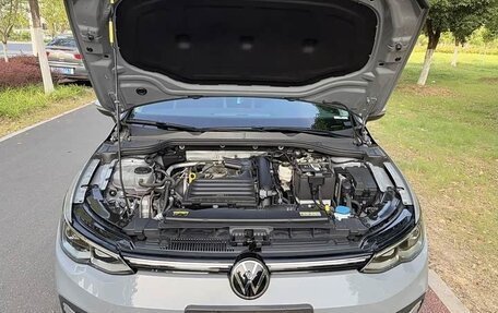Volkswagen Golf VIII, 2022 год, 1 950 000 рублей, 18 фотография