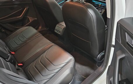 Volkswagen Jetta VII, 2023 год, 1 970 000 рублей, 16 фотография
