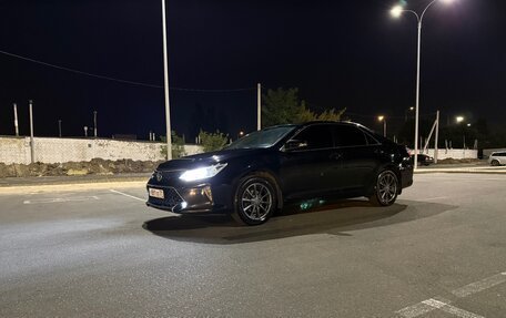 Toyota Camry, 2017 год, 1 597 000 рублей, 4 фотография