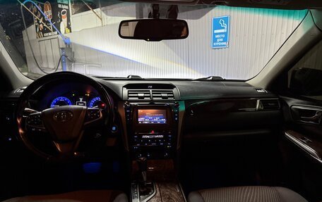 Toyota Camry, 2017 год, 1 597 000 рублей, 5 фотография