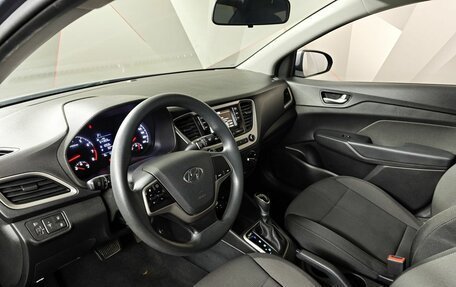 Hyundai Solaris II рестайлинг, 2018 год, 1 129 000 рублей, 19 фотография