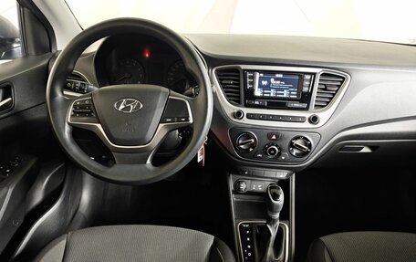 Hyundai Solaris II рестайлинг, 2018 год, 1 129 000 рублей, 20 фотография
