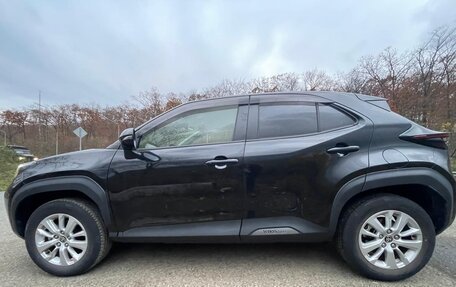 Toyota Yaris Cross, 2021 год, 1 300 000 рублей, 8 фотография