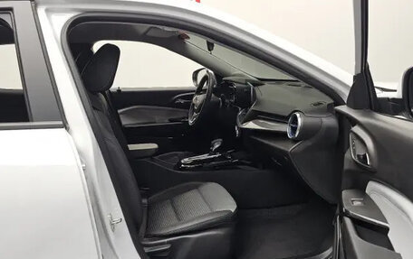 Chevrolet Trax, 2023 год, 1 349 900 рублей, 9 фотография