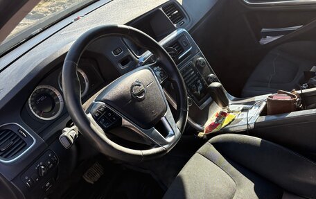 Volvo S60 III, 2010 год, 770 000 рублей, 9 фотография