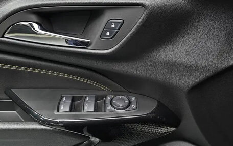 Chevrolet Trax, 2025 год, 1 700 000 рублей, 20 фотография