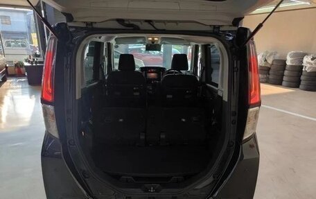 Toyota Roomy I, 2022 год, 840 000 рублей, 23 фотография