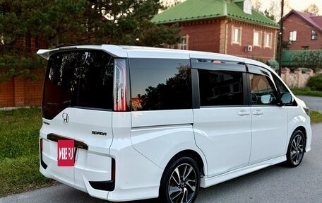Honda Stepwgn IV, 2019 год, 2 590 000 рублей, 4 фотография