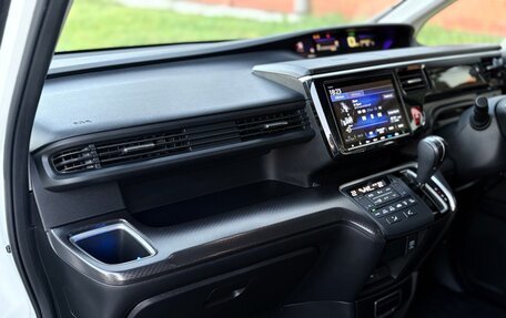 Honda Stepwgn IV, 2019 год, 2 590 000 рублей, 22 фотография