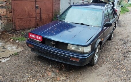 Nissan Bluebird VIII, 1988 год, 99 000 рублей, 3 фотография