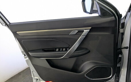 Geely Atlas, 2024 год, 2 220 000 рублей, 18 фотография
