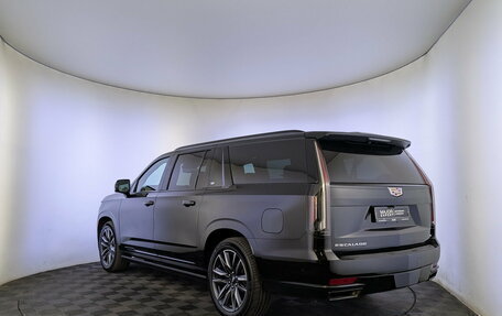 Cadillac Escalade V, 2021 год, 7 300 000 рублей, 7 фотография