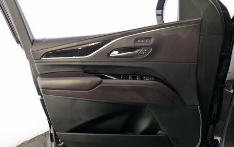 Cadillac Escalade V, 2021 год, 7 300 000 рублей, 30 фотография