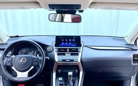 Lexus NX I, 2021 год, 2 900 000 рублей, 13 фотография