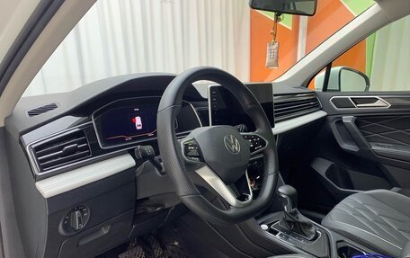 Volkswagen Tiguan II, 2022 год, 1 790 000 рублей, 7 фотография