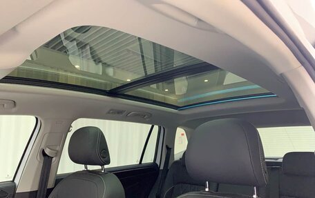 Volkswagen Tiguan II, 2022 год, 1 790 000 рублей, 11 фотография