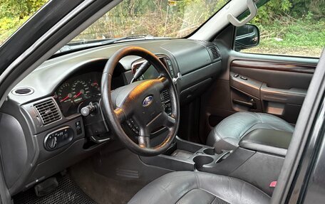 Ford Explorer III, 2005 год, 850 000 рублей, 13 фотография