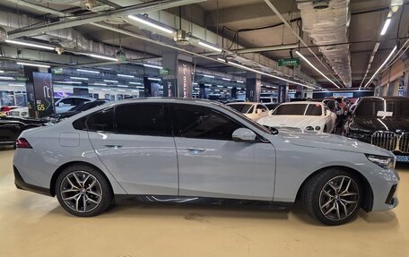 BMW 5 серия, 2025 год, 7 390 000 рублей, 4 фотография