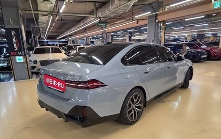 BMW 5 серия, 2025 год, 7 390 000 рублей, 3 фотография