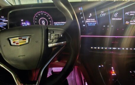 Cadillac Escalade V, 2023 год, 11 000 000 рублей, 6 фотография