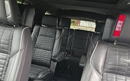 Cadillac Escalade V, 2023 год, 11 000 000 рублей, 39 фотография