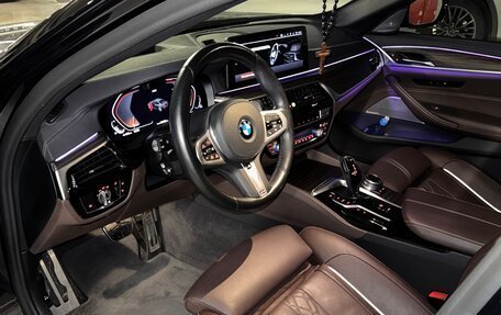 BMW 5 серия, 2021 год, 5 555 000 рублей, 11 фотография
