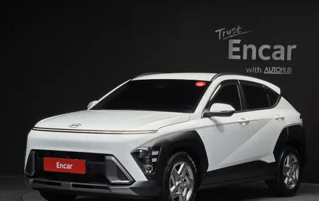 Hyundai Kona, 2023 год, 1 800 000 рублей, 2 фотография