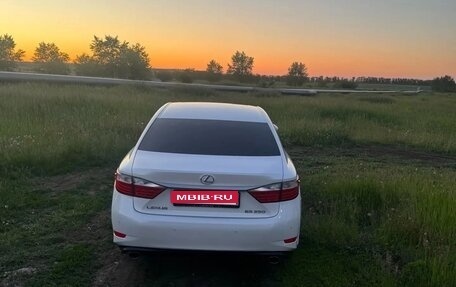 Lexus ES VII, 2014 год, 2 600 000 рублей, 1 фотография