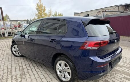 Volkswagen Golf VIII, 2022 год, 2 072 000 рублей, 4 фотография