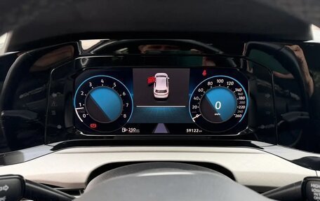 Volkswagen Golf VIII, 2022 год, 2 072 000 рублей, 25 фотография