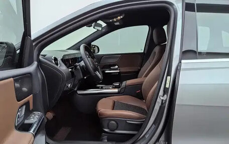 Mercedes-Benz B-Класс, 2021 год, 1 700 000 рублей, 14 фотография