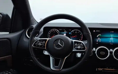 Mercedes-Benz B-Класс, 2021 год, 1 700 000 рублей, 19 фотография