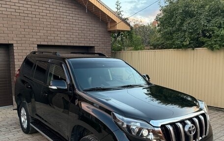 Toyota Land Cruiser Prado 150 рестайлинг 2, 2016 год, 3 800 000 рублей, 4 фотография