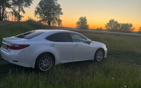 Lexus ES VII, 2014 год, 2 600 000 рублей, 2 фотография