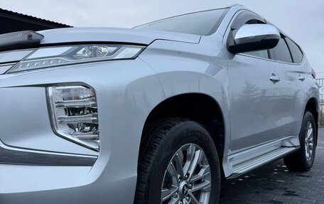 Mitsubishi Pajero Sport III рестайлинг, 2021 год, 3 550 000 рублей, 8 фотография