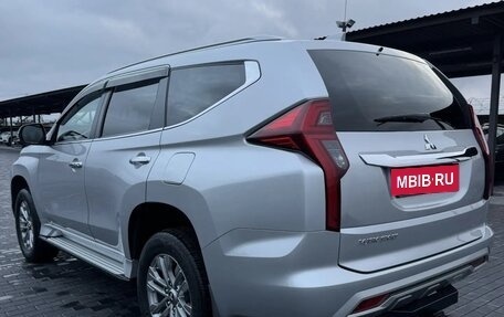 Mitsubishi Pajero Sport III рестайлинг, 2021 год, 3 550 000 рублей, 9 фотография